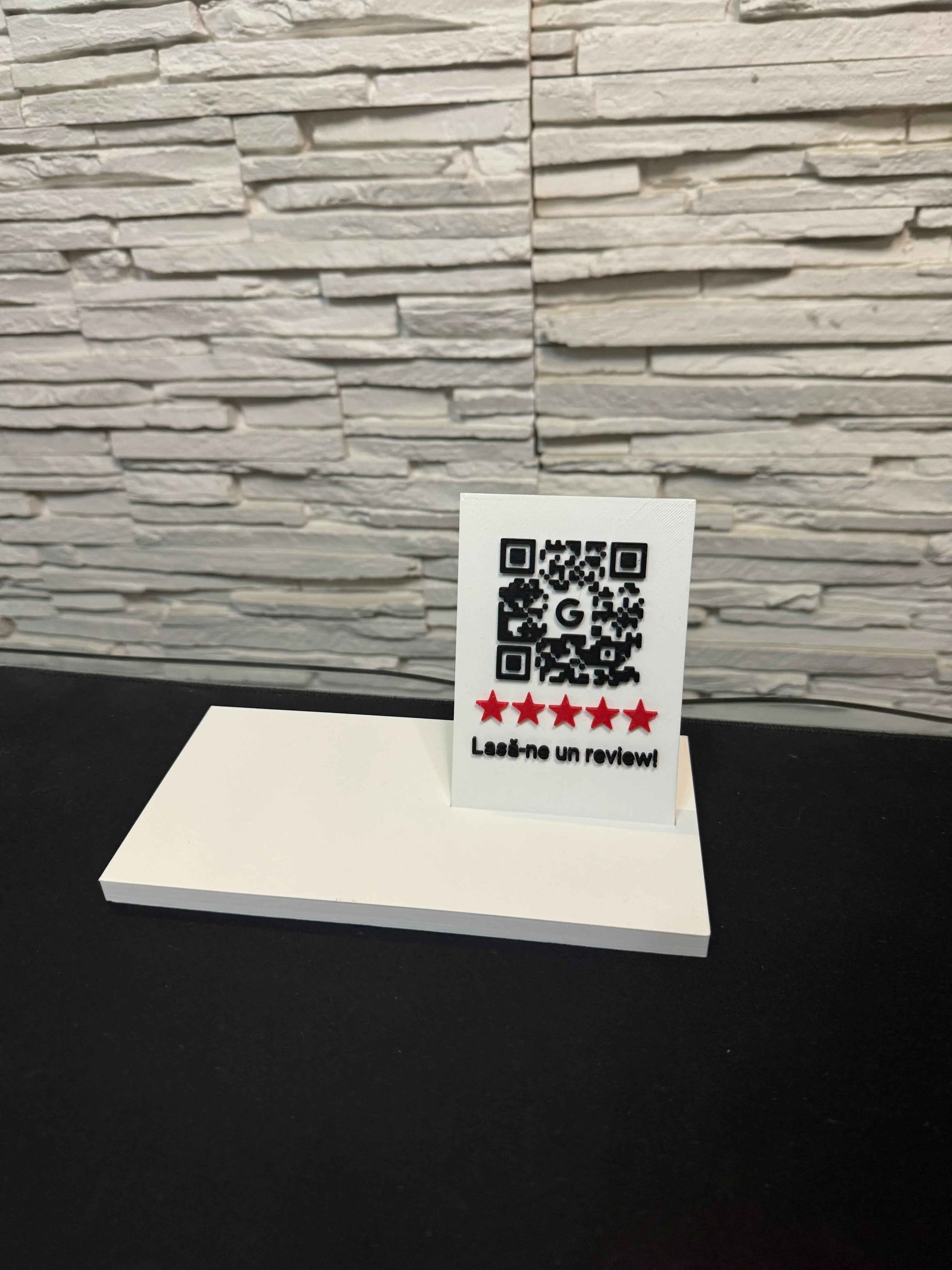 Stand mare cu placă personalizată + Personalizare 2 secțiuni - Crafio.