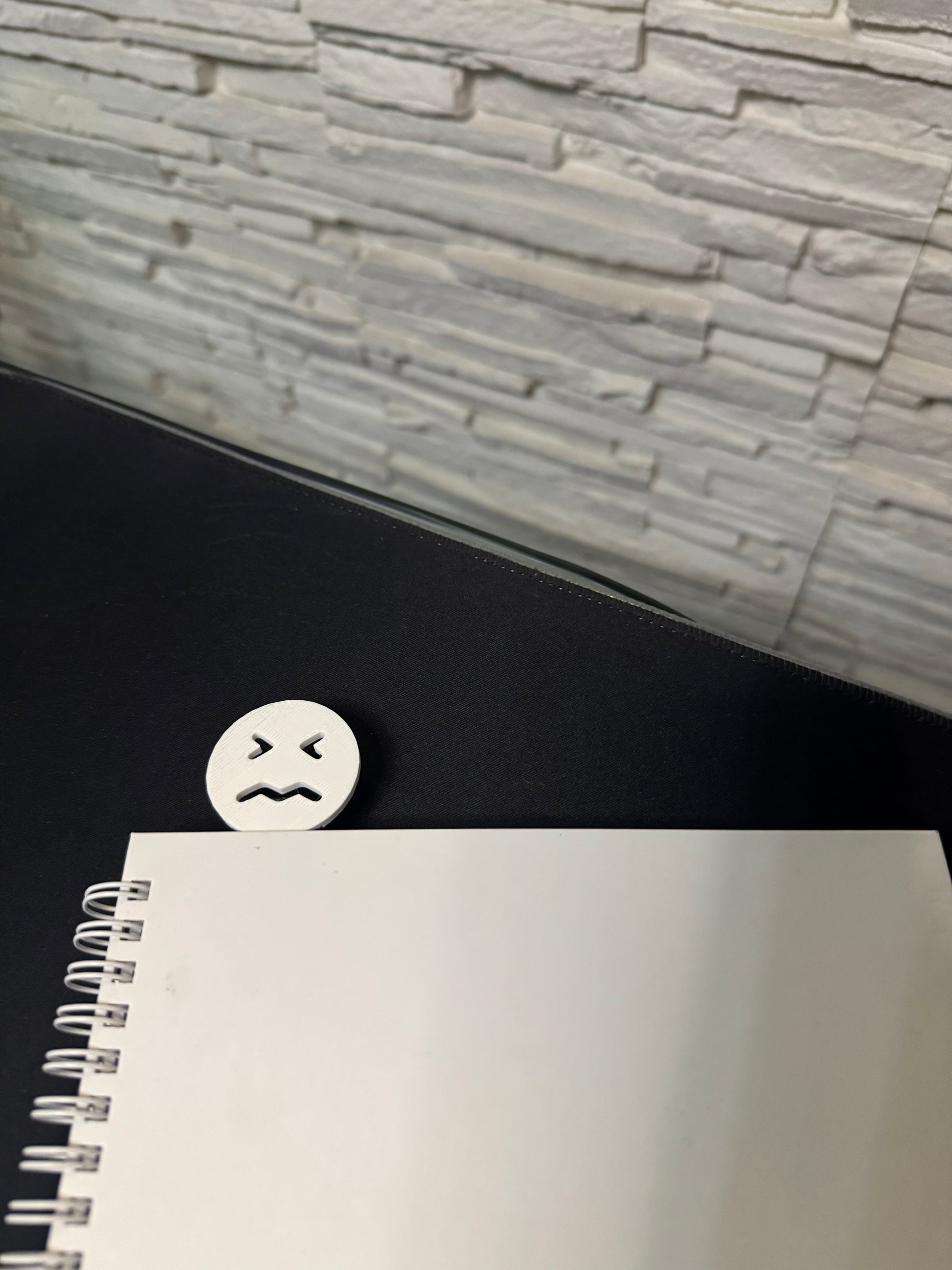 Semne de carte - Emoji Edition - Crafio.