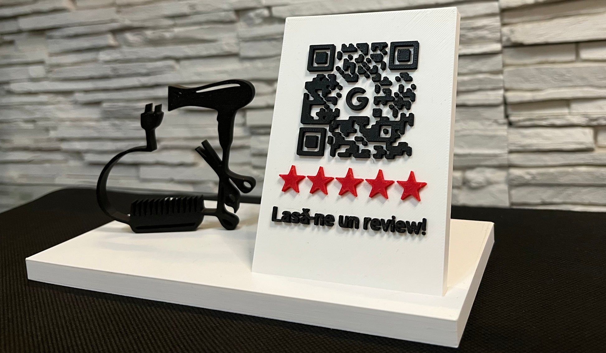 Suport Personalizat pentru Frizerie/Hair Stylist – Placă Personalizată & Figurină Tematică - Crafio.