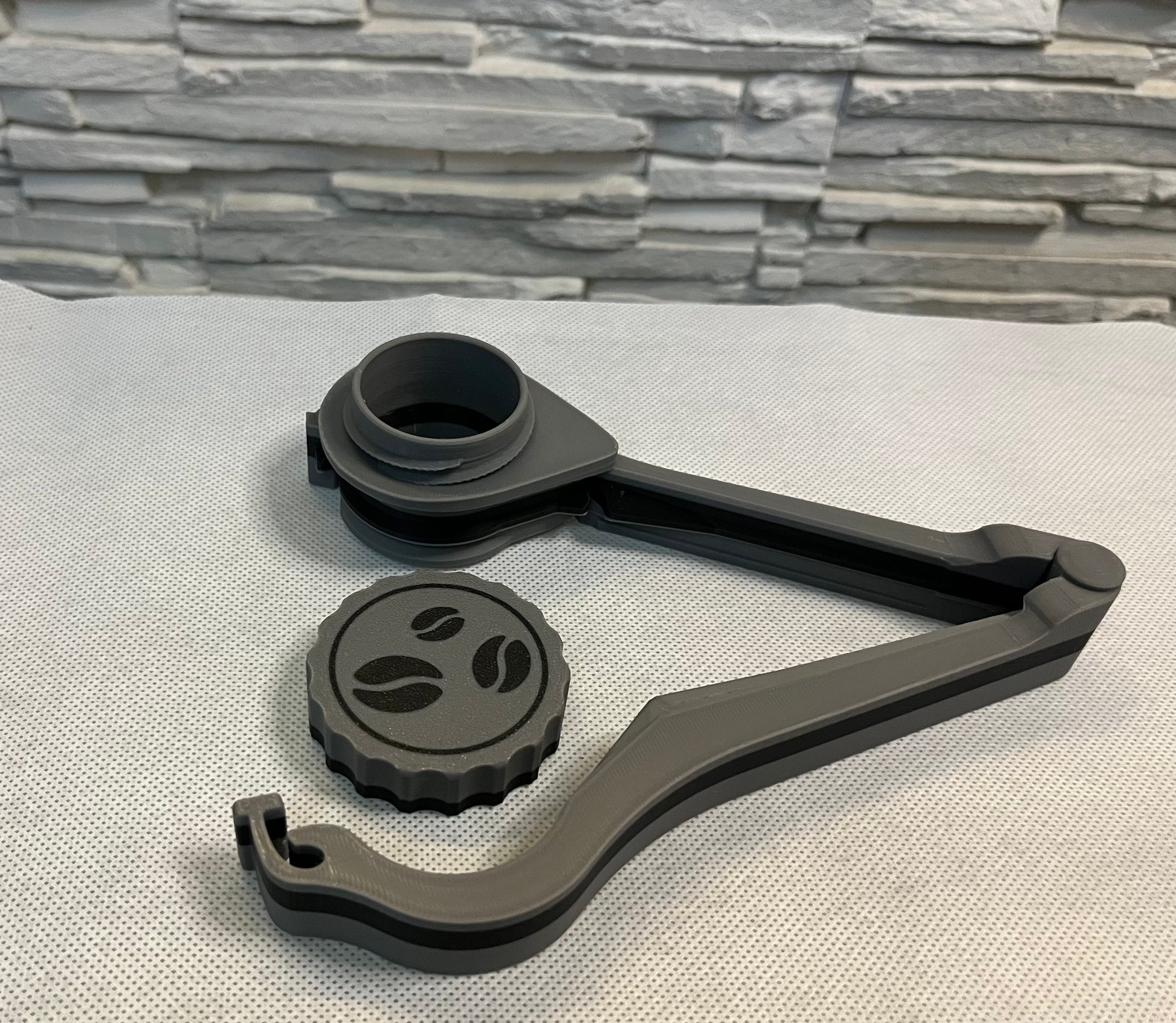 Clemă pentru sigilare pungi cu diverse modele de capace - Crafio.