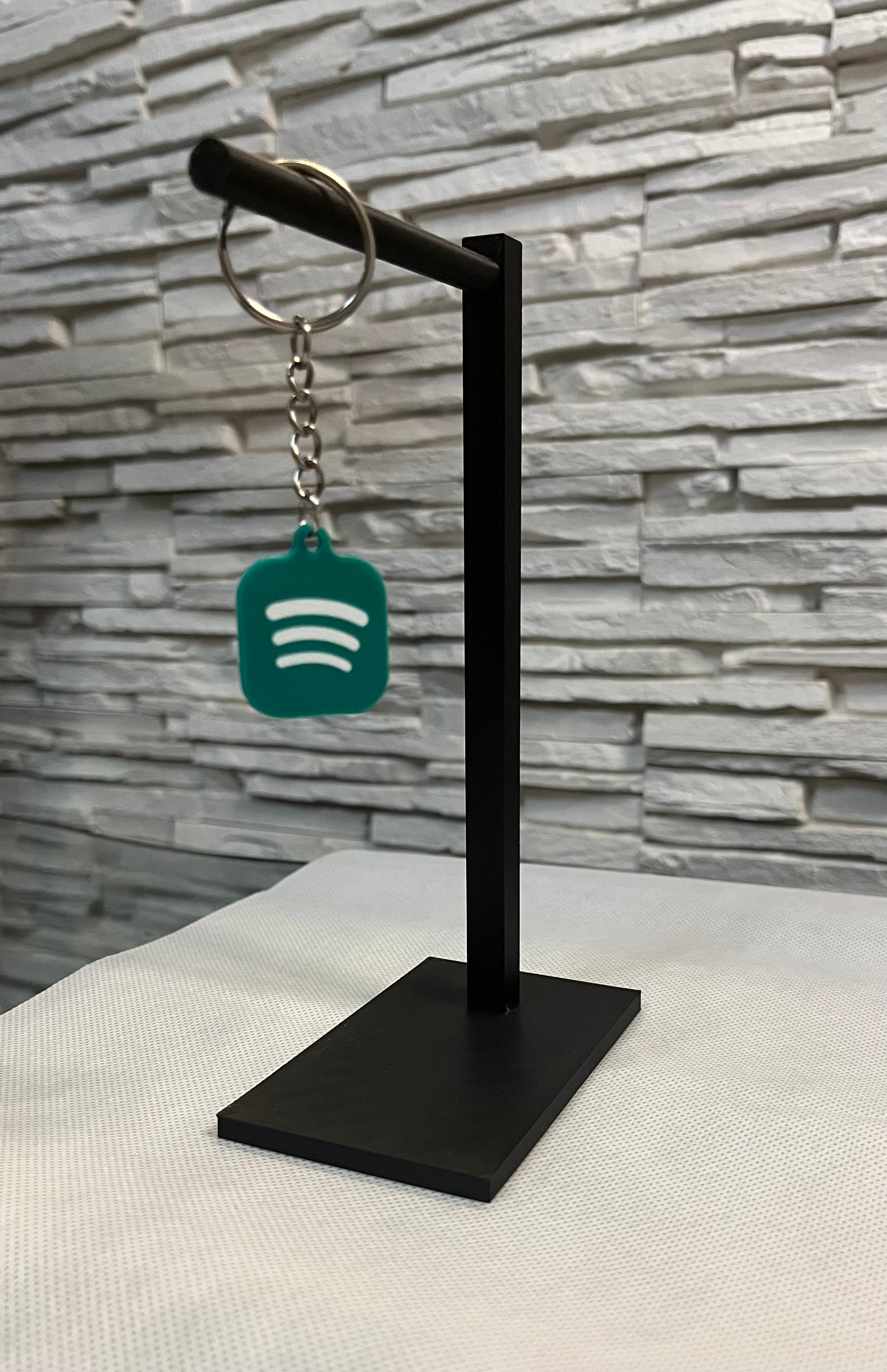 Breloc NFC pentru Social Media - Crafio.