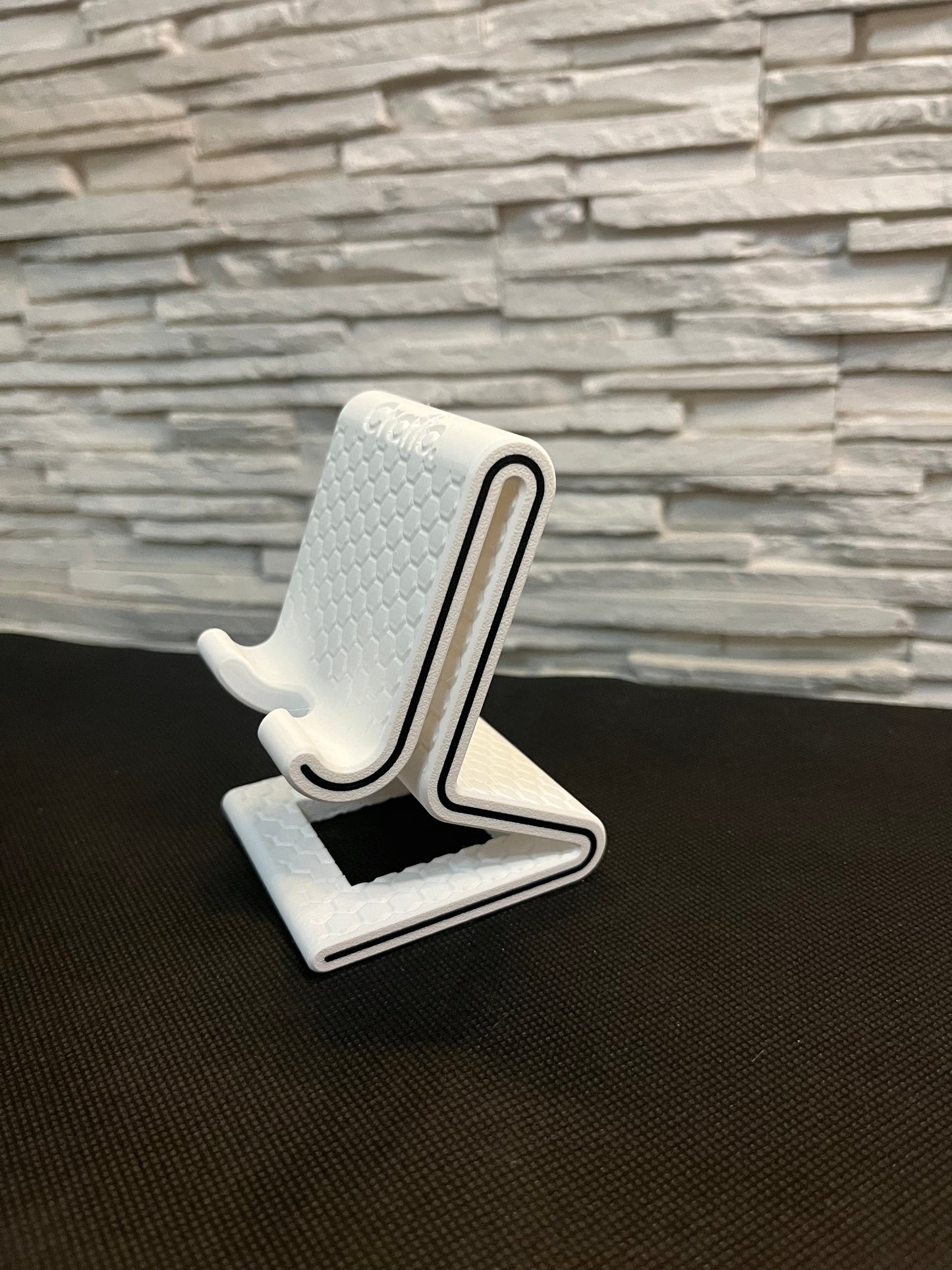 Crafio. Modulus - Suport de telefon cu model Honeycomb - Crafio.